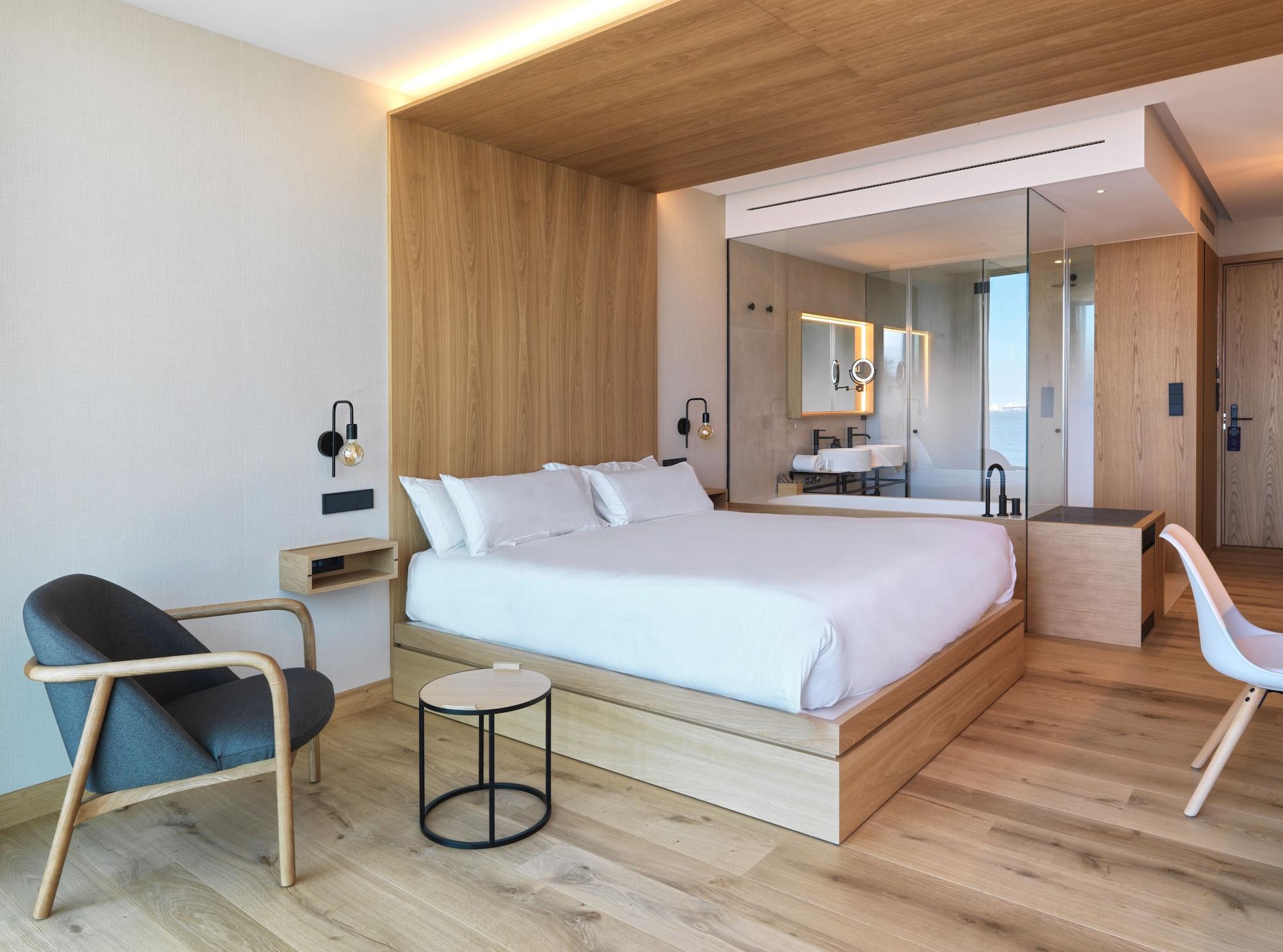 Noa Boutique Hotel 4*