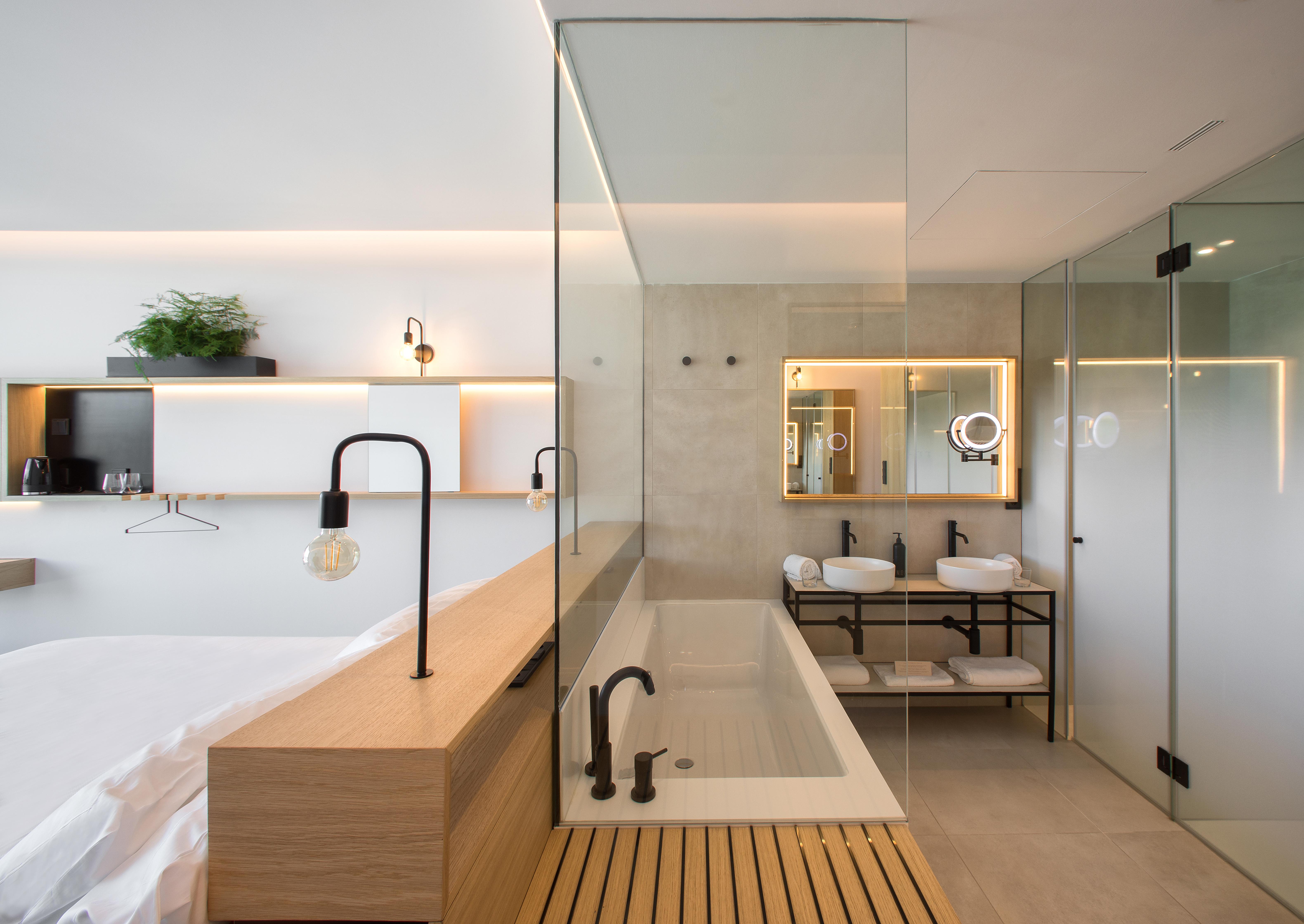 Noa Boutique Hotel 4*