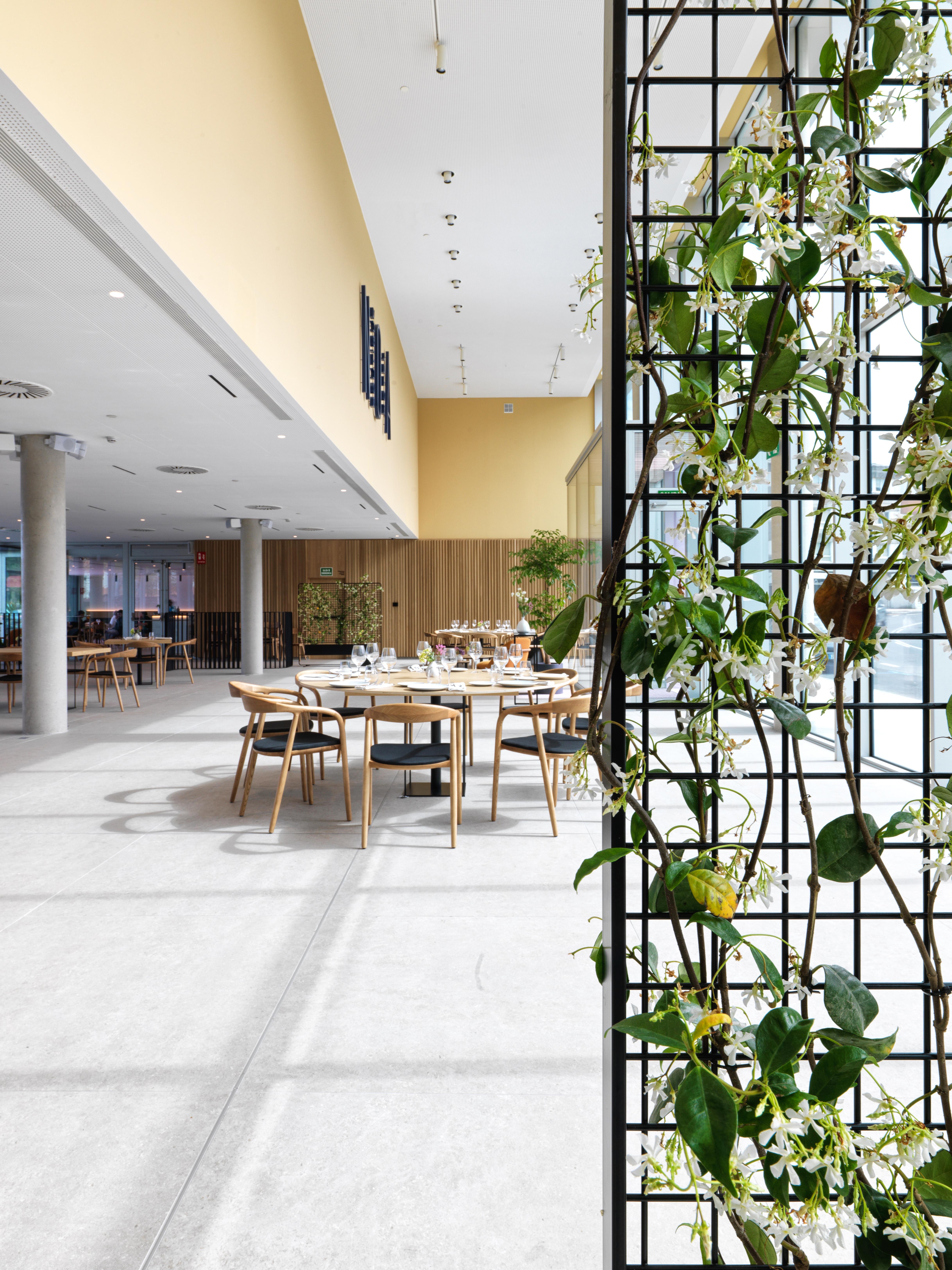 Noa Boutique Hotel 4*